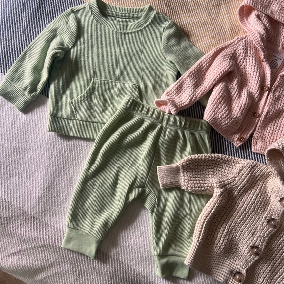 Other - Gender Neutral Baby Clothes Lot (NB–12Months) 👶✨